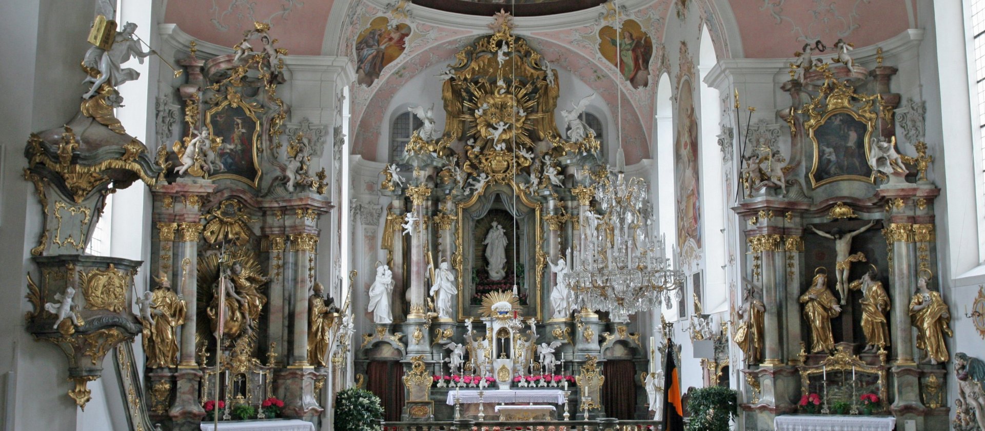 Pfarrkirche Innenansicht, Hochaltar