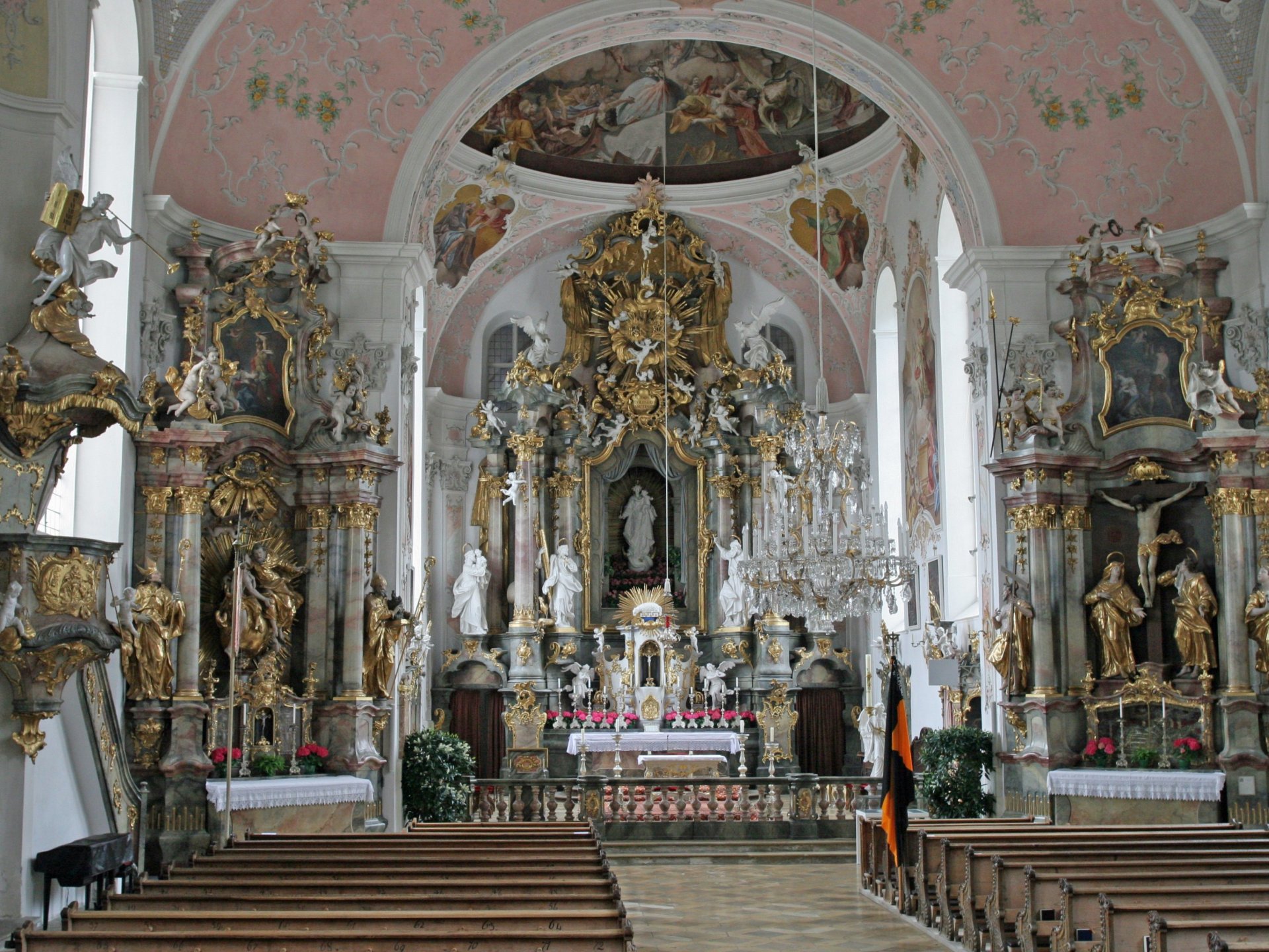 Pfarrkirche Innenansicht, Hochaltar